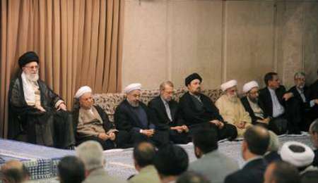 Imam Khamenei: Enemy tries to create miscalculation in officials